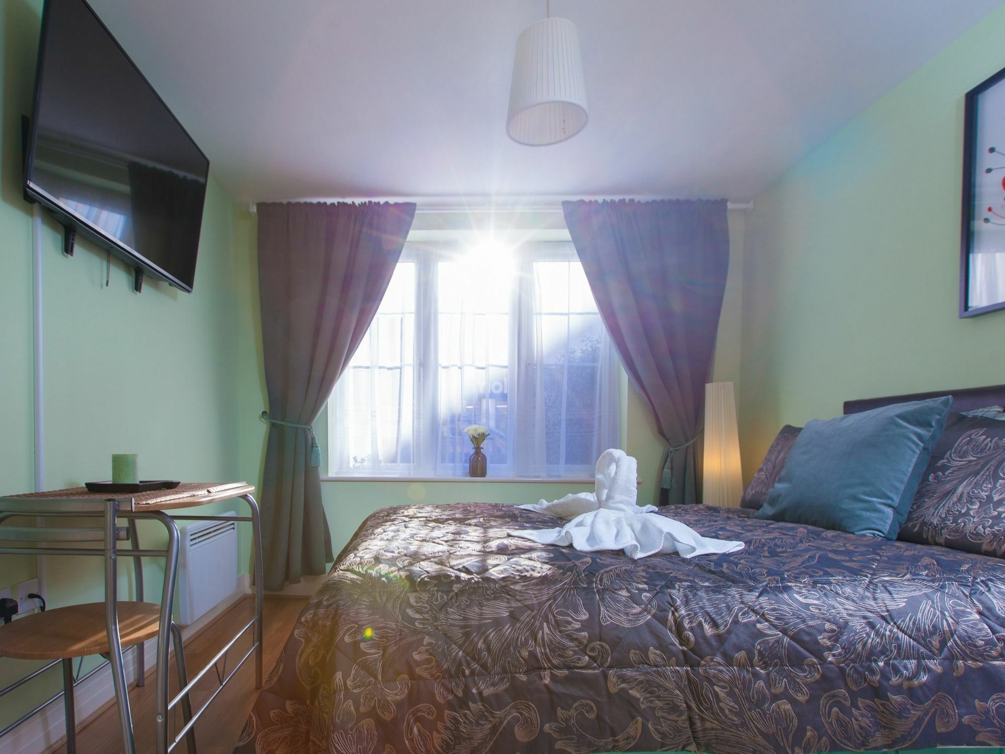 Harrow Private Rooms Exterior photo